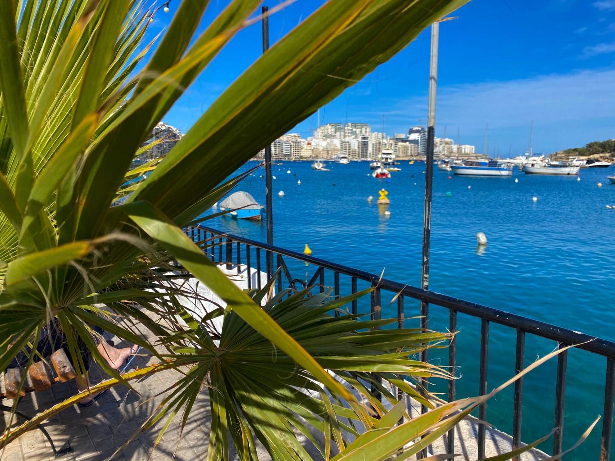 Tigne Sliema Three Bedrooms Apartment 외부 사진