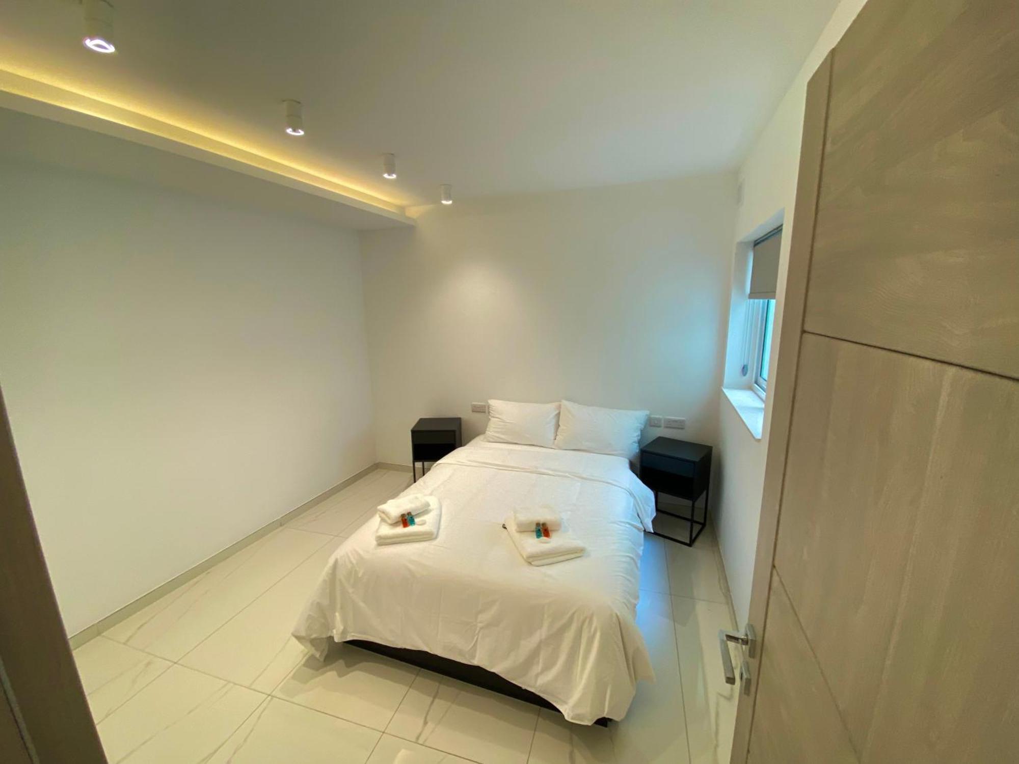 Tigne Sliema Three Bedrooms Apartment 외부 사진