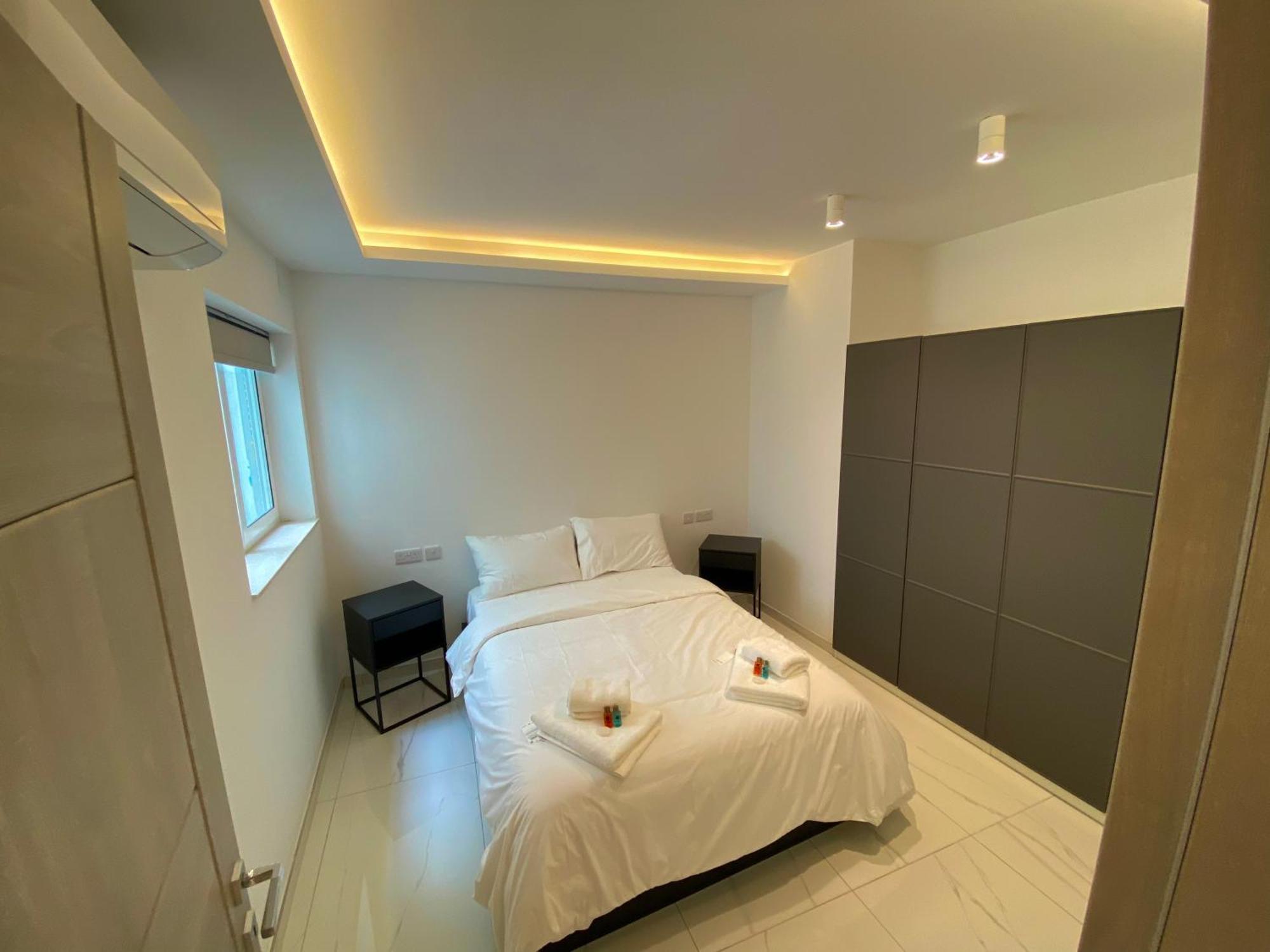 Tigne Sliema Three Bedrooms Apartment 외부 사진