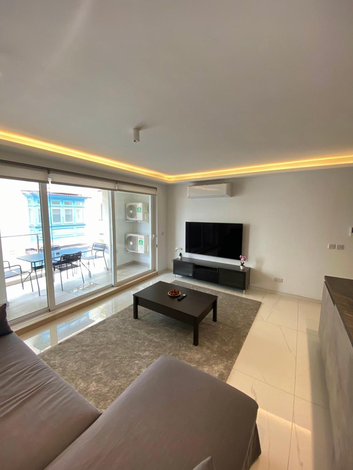 Tigne Sliema Three Bedrooms Apartment 외부 사진