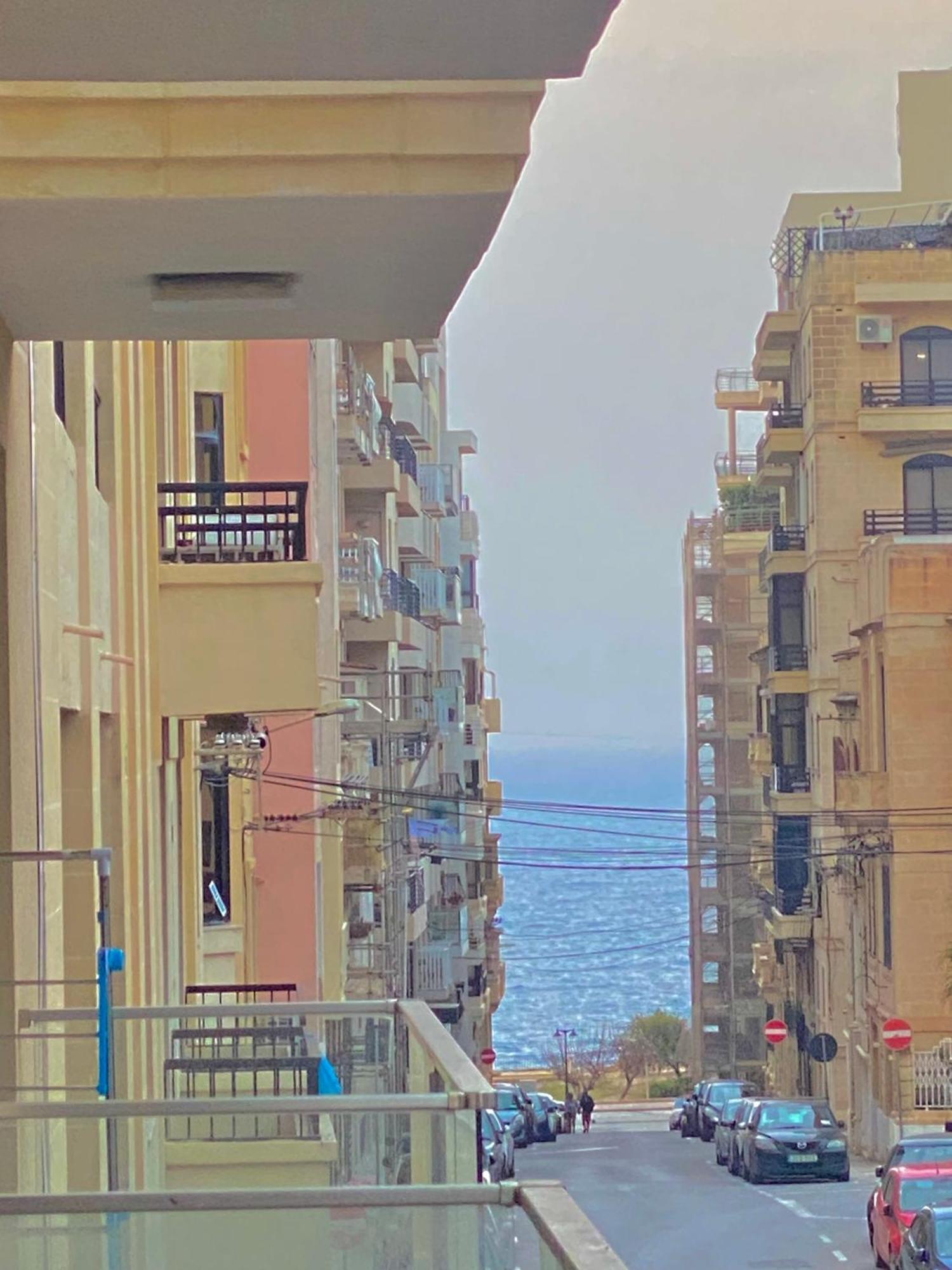 Tigne Sliema Three Bedrooms Apartment 외부 사진
